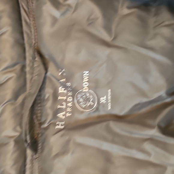 Halifax Traders Ultra Light Down Gray Jacket - Picture 6 of 10